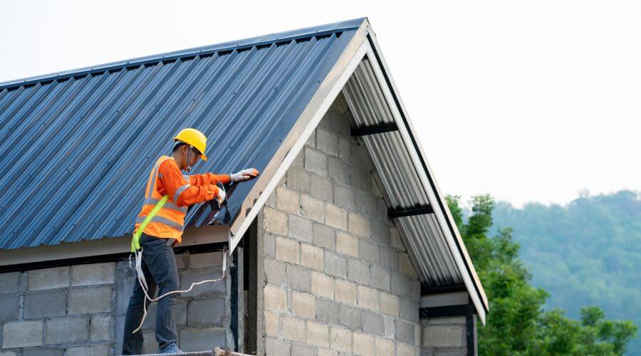 Professional Flat Roofing Installation in Gary, IN